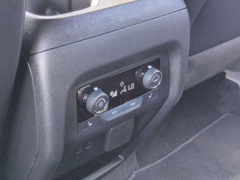 New 2026 Chevrolet Traverse RS AWD/4WD image 22