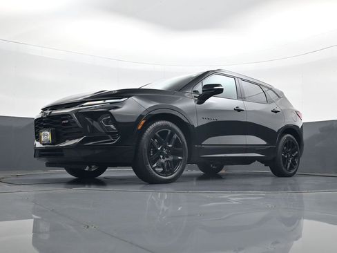 Used 2025 Chevrolet Blazer RS w/ Driver Confidence II Package AWD/4WD image 21