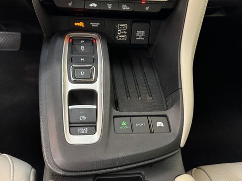 Used 2021 Honda Insight Touring image 34