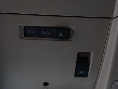 Used 2017 GMC Sierra 3500 Denali w/ Duramax Plus Package image 34