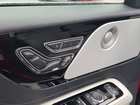 New 2025 Lincoln Aviator Reserve w/ Equipment Group 201A image 9