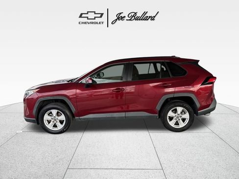 Used 2019 Toyota RAV4 XLE image 5