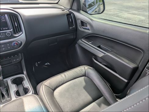 Used 2022 Chevrolet Colorado ZR2 AWD/4WD image 16