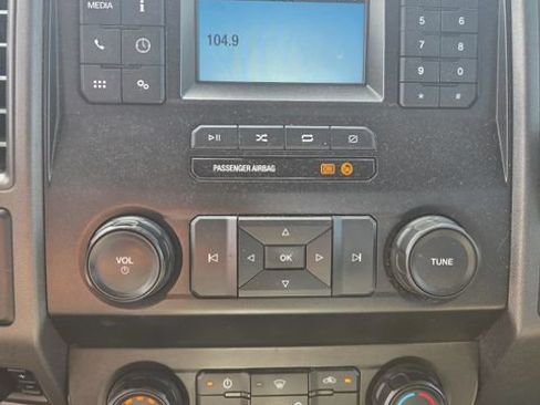 Used 2020 Ford F250 XL w/ Power Equipment Group AWD/4WD image 6