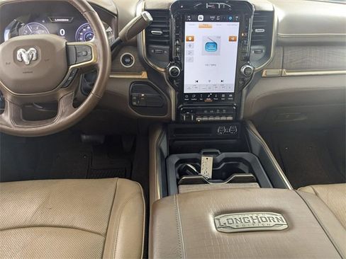 Used 2023 RAM 2500 Limited image 27