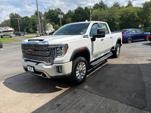Used 2022 GMC Sierra 2500 Denali AWD/4WD image 4