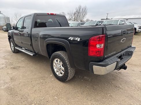 Used 2013 Chevrolet Silverado 3500 LTZ image 3