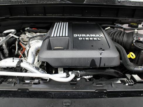 Used 2025 Chevrolet Silverado 1500 RST image 23