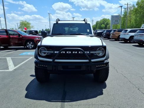 Used 2023 Ford Bronco Wildtrak AWD/4WD image 3