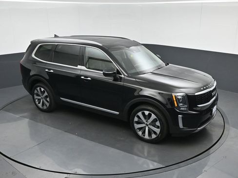 Used 2022 Kia Telluride S image 68
