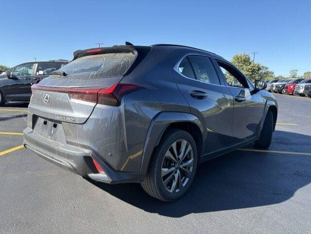 Used 2024 Lexus UX 250h F Sport AWD/4WD image 13