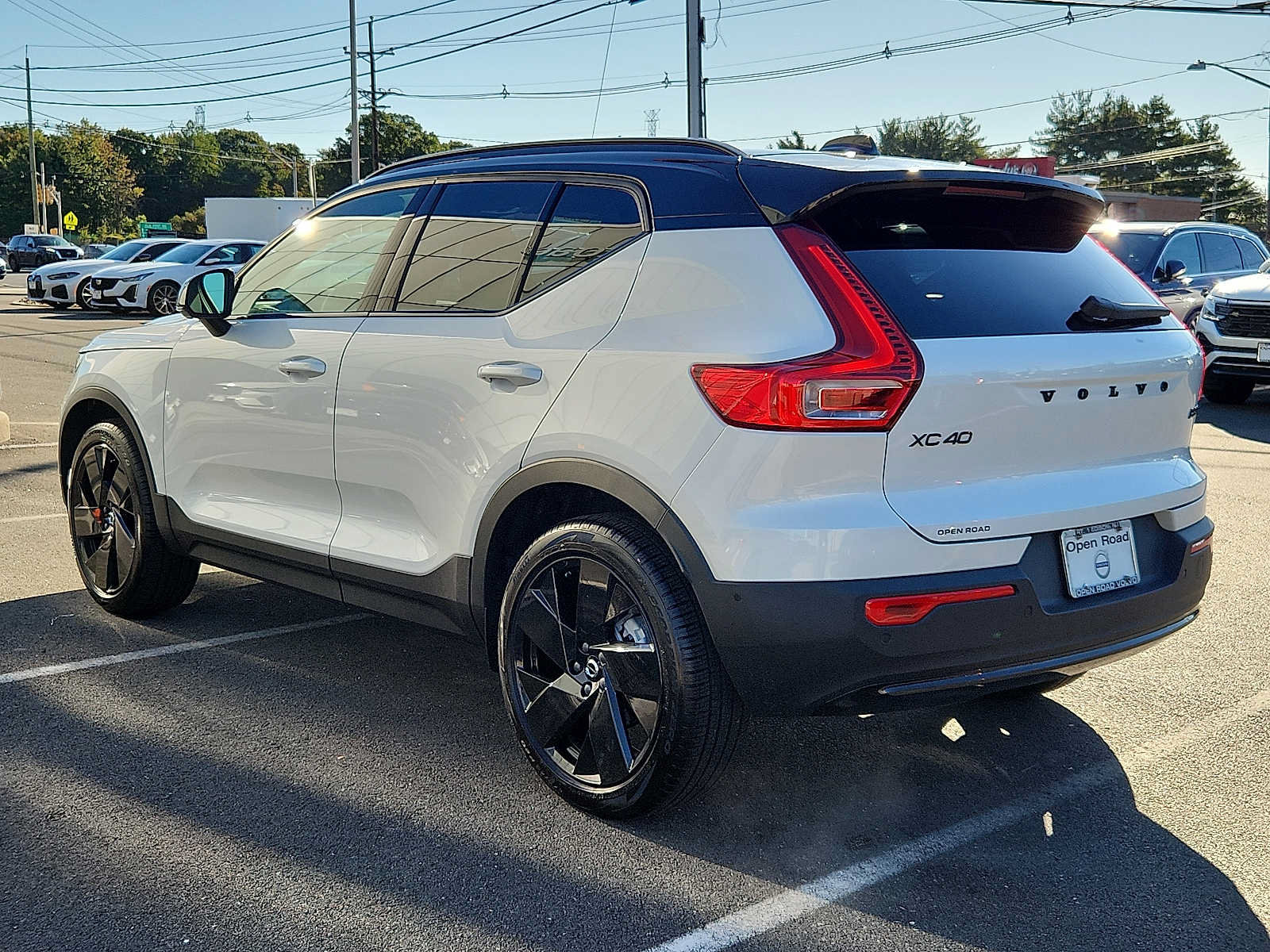 Used 2026 Volvo XC40 B5 Ultra w/ Protection Package Premier AWD/4WD image 4