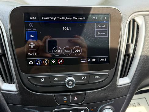 Used 2024 Chevrolet Malibu LT FWD image 25