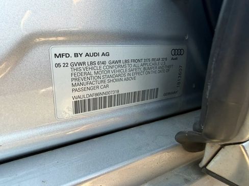 Used 2022 Audi A8 L 3.0T AWD/4WD image 32