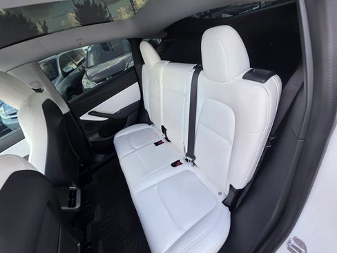 Used 2020 Tesla Model Y Performance AWD/4WD image 14