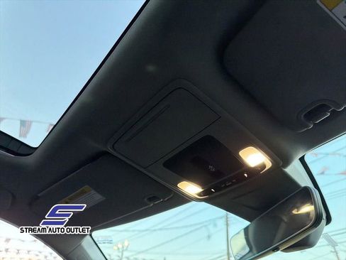 Used 2024 Acura Integra image 16