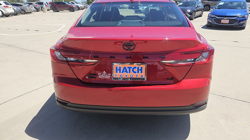 Used 2025 Toyota Camry LE AWD/4WD image 6