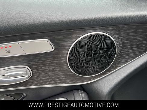 Used 2022 Mercedes-Benz GLC 300 4MATIC image 18