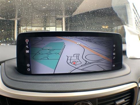 Certified 2022 Lexus RX 350 FWD w/ Premium Package image 18