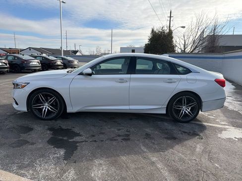 Certified 2021 Honda Accord Touring image 2