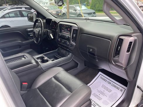 Used 2016 GMC Sierra 1500 SLT w/ All-Terrain Package AWD/4WD image 19