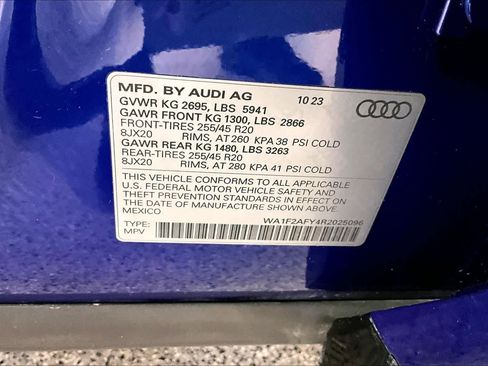 Used 2024 Audi Q5 e Prestige AWD/4WD image 35