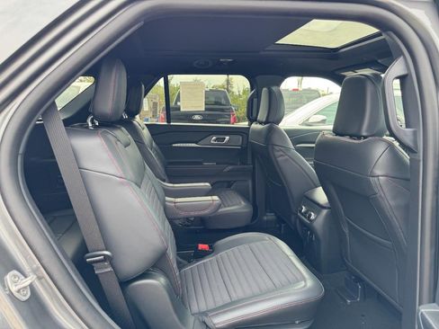 New 2026 Ford Explorer ST-Line image 5