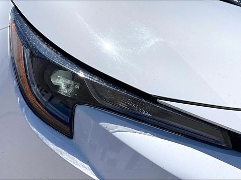 Used 2024 Toyota Corolla LE FWD image 29