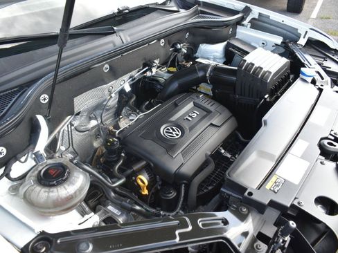 Used 2020 Volkswagen Atlas Cross Sport SE FWD image 49