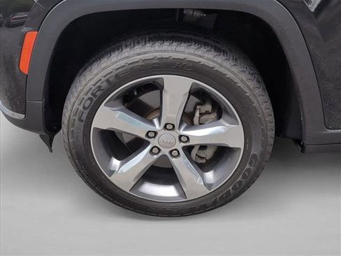 Used 2021 Jeep Grand Cherokee L Limited RWD image 26