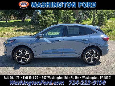 Certified 2024 Ford Escape ST-Line Elite w/ Premium Technology Package AWD/4WD image 1