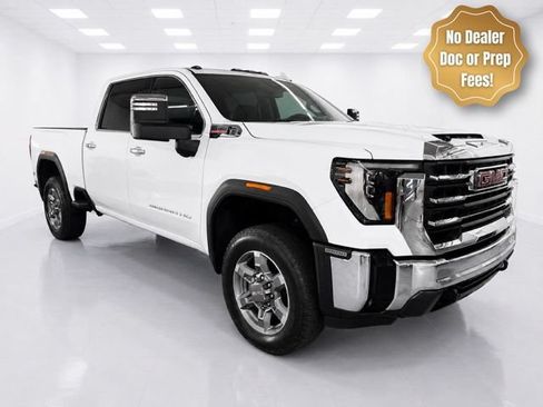 Used 2026 GMC Sierra 2500 SLT w/ SLT Convenience Package AWD/4WD image 1