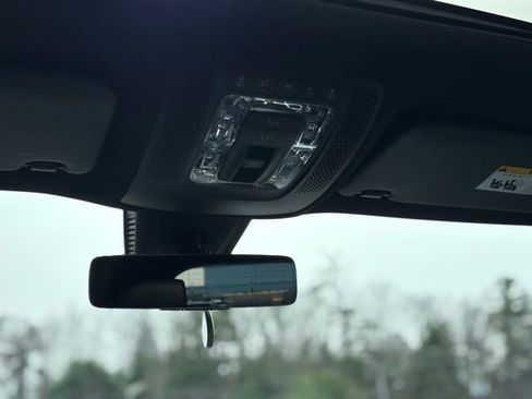 Certified 2021 Mercedes-Benz GLB 250 4MATIC image 34