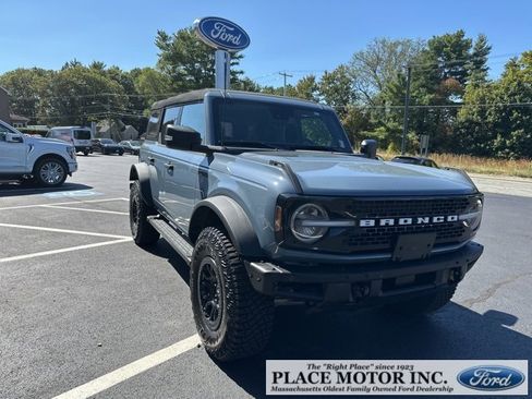 Used 2024 Ford Bronco Wildtrak image 1