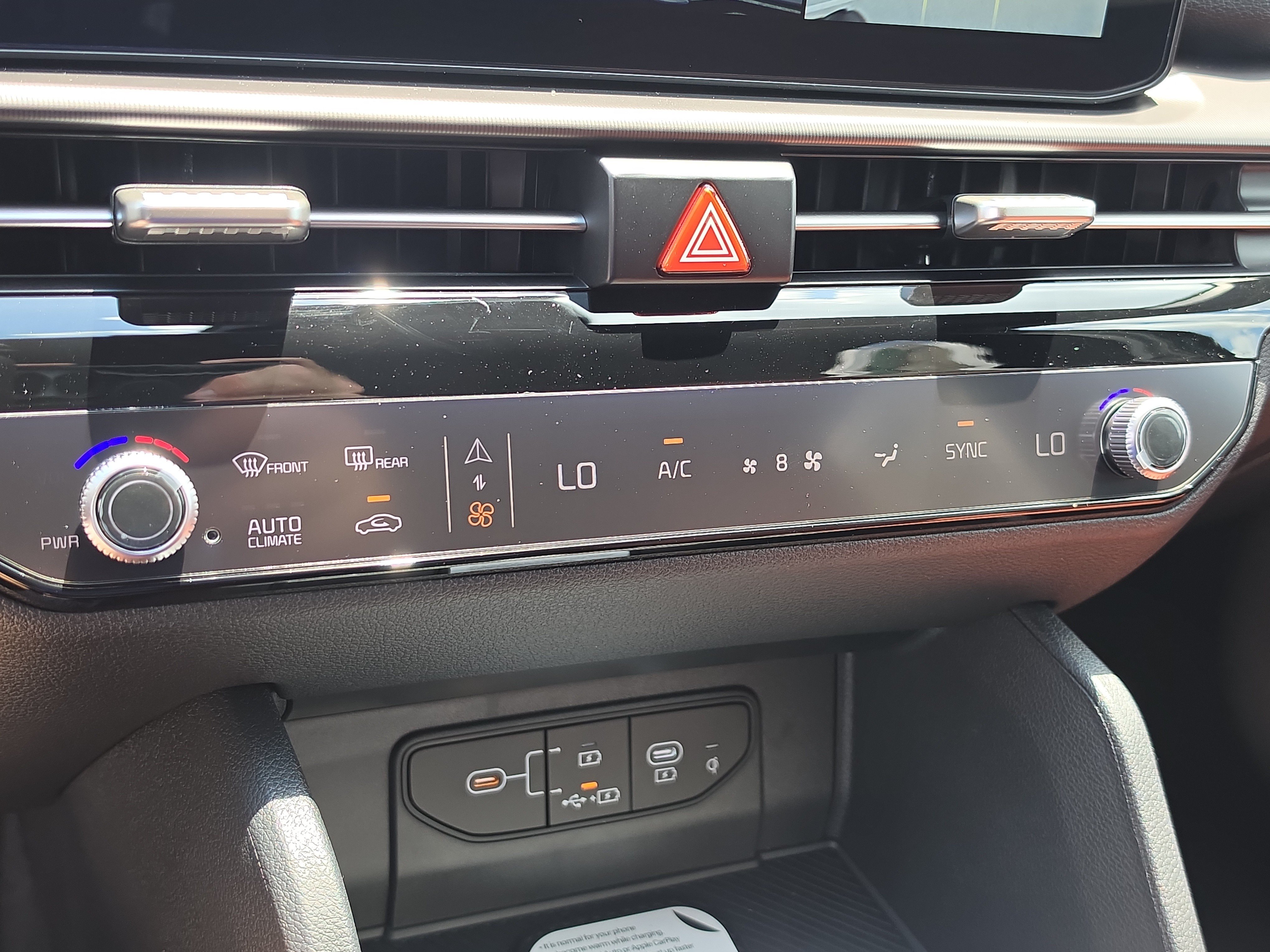 New 2026 Kia Sportage SX FWD image 26