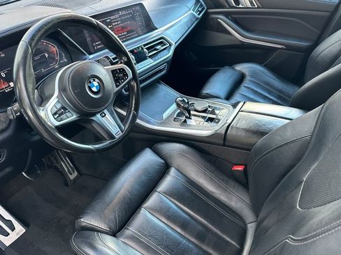 Used 2021 BMW X5 xDrive40i w/ M Sport Package image 9