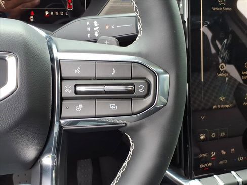 New 2026 GMC Acadia Denali w/ Super Cruise Package image 20