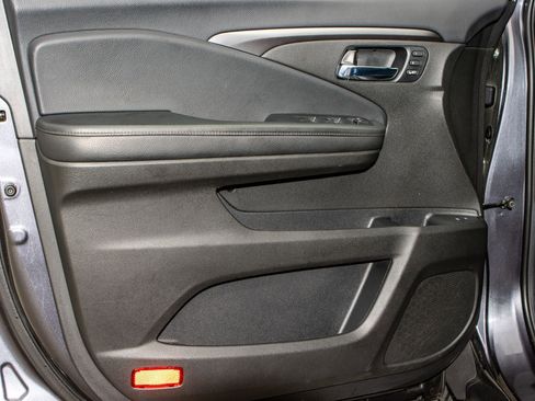 Used 2022 Honda Pilot Special Edition image 32