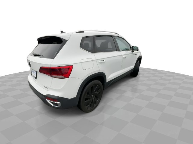 Used 2023 Volkswagen Taos SEL w/ Black Wheel Package AWD/4WD image 8