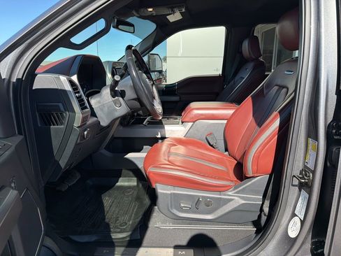 Used 2022 Ford F350 Platinum image 16