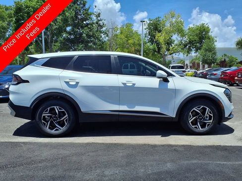 Used 2024 Kia Sportage LX FWD image 8