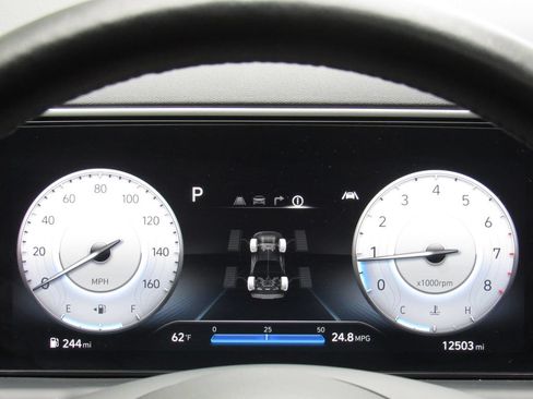 Used 2023 Hyundai Santa Cruz Limited w/ Cargo Package AWD/4WD image 23