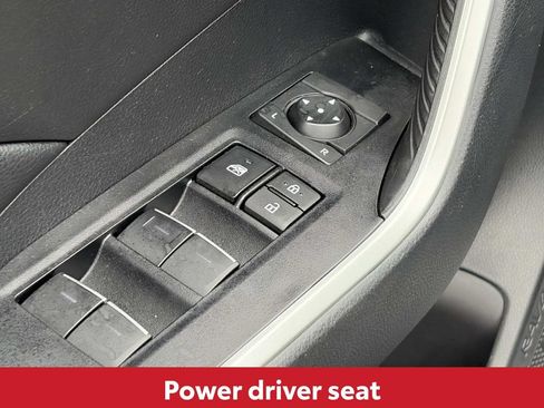 Used 2024 Toyota RAV4 SE AWD/4WD image 18