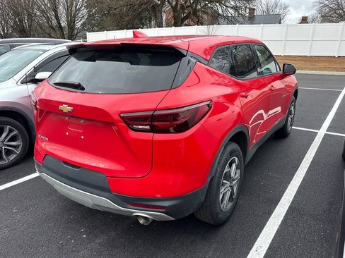 Used 2024 Chevrolet Blazer LT image 13