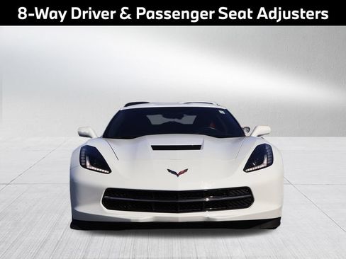 Used 2019 Chevrolet Corvette Stingray Coupe w/ 1LT RWD image 17
