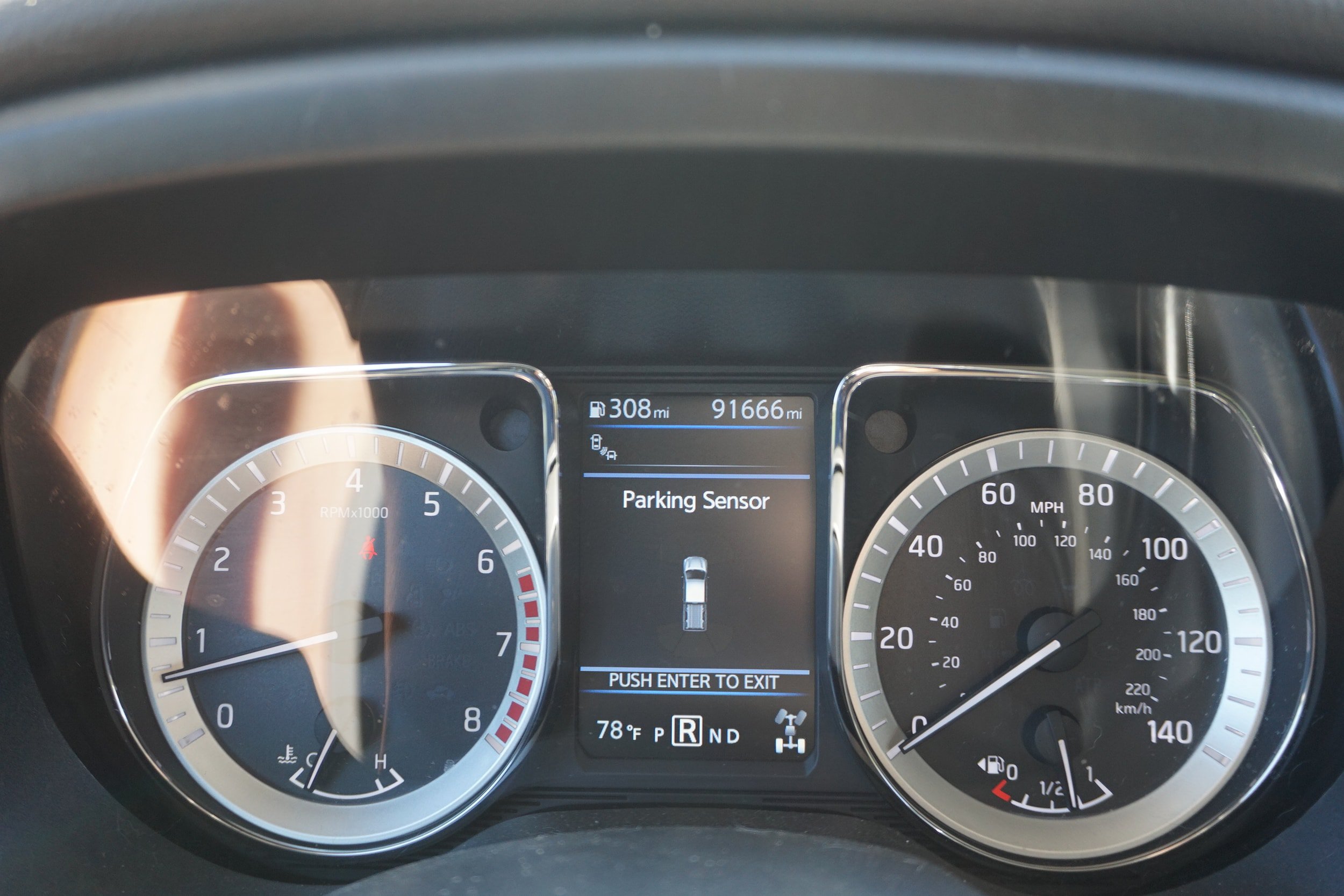 Used 2019 Nissan Titan PRO-4X w/ Pro-4x Utility Package AWD/4WD image 25