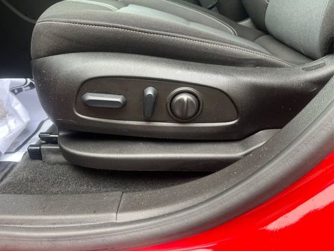 Certified 2023 Chevrolet Blazer LT w/ Convenience Package image 19