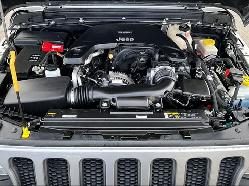 Used 2020 Jeep Wrangler Rubicon AWD/4WD image 8