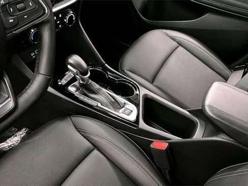 Used 2024 Buick Encore GX Sport Touring w/ Comfort Package image 13