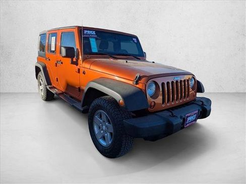 Used 2011 Jeep Wrangler Unlimited Sport image 3